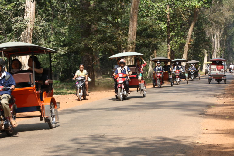 tuk-tuks in Angkor Wat